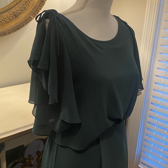 💚 La Babite Hunter Green Chiffon Maxi Dress Flutter Sleeves Size 8 160/38 - Picture 2 of 5